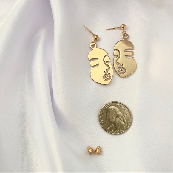 Art Feminist Drop Earring - Picture 3 of 8